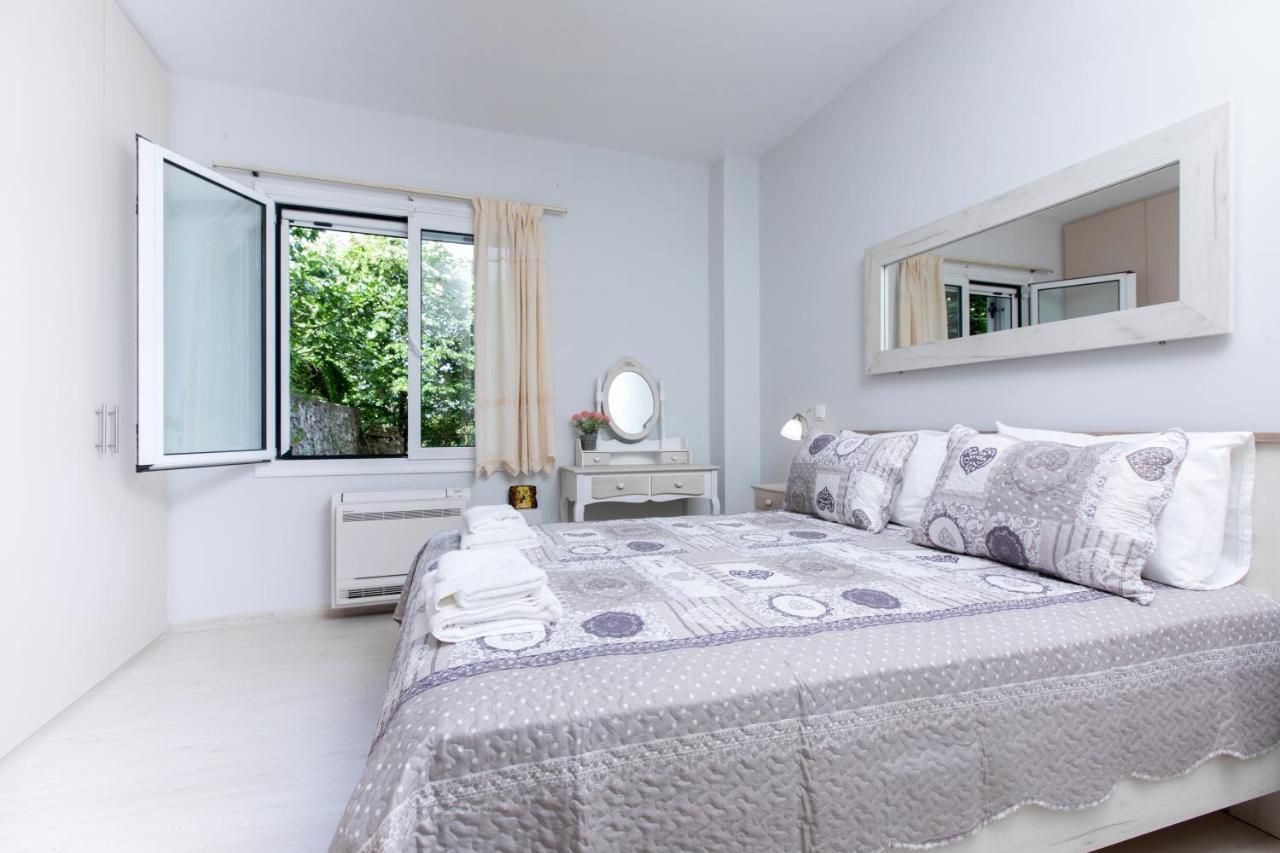 The Secret Garden Apartment Corfu  Ngoại thất bức ảnh